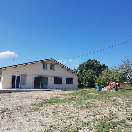 Gîte paisible rénové Hagetmau Exterior foto